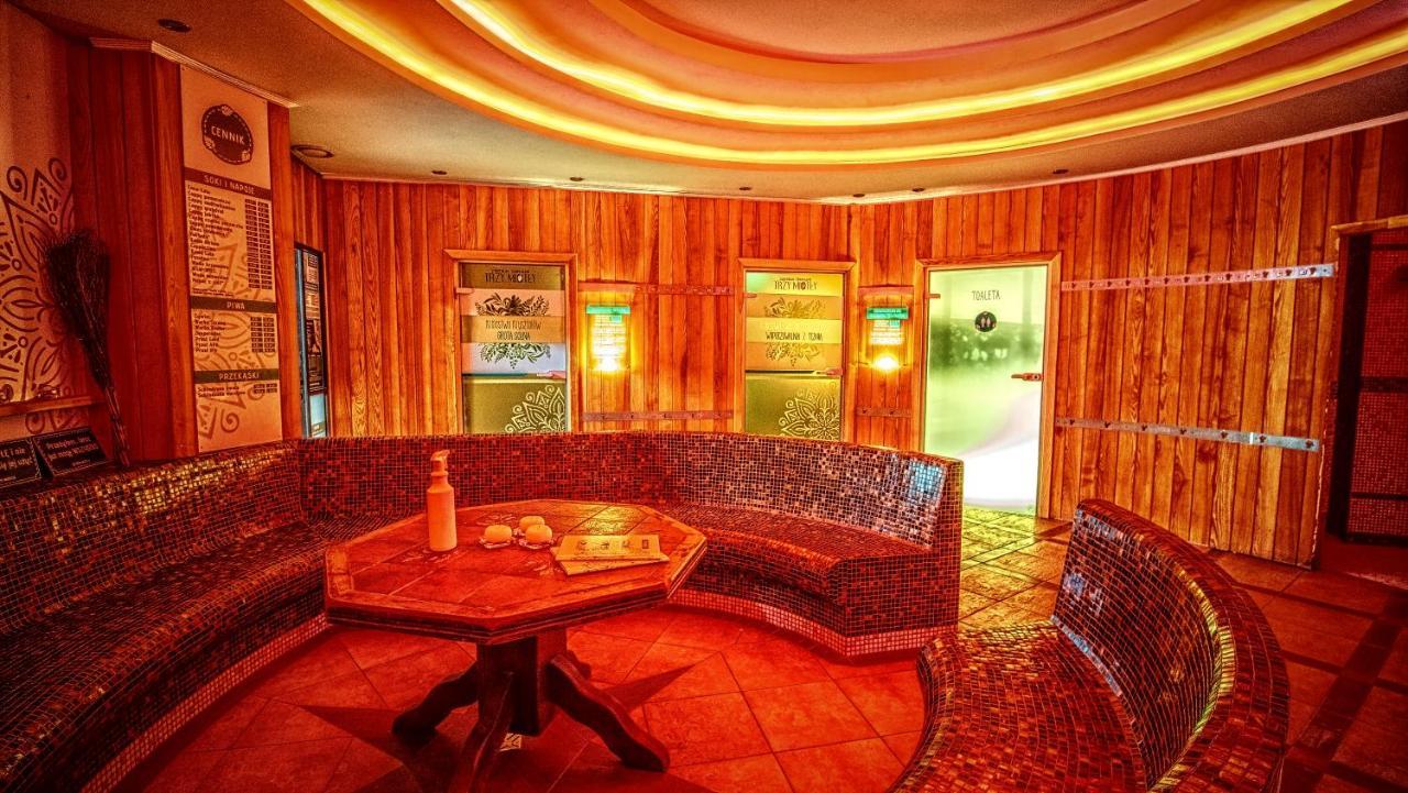 Hotel Senator Konferencje & Spa Starachowice Dış mekan fotoğraf