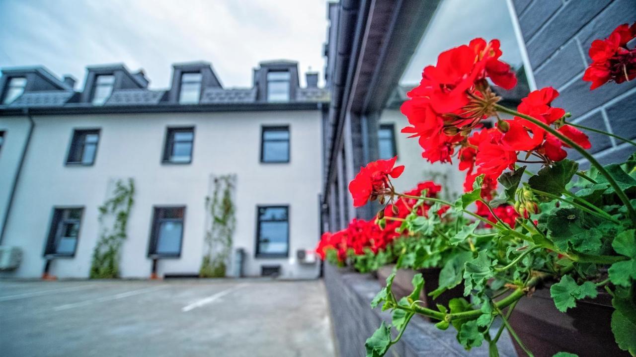 Hotel Senator Konferencje & Spa Starachowice Dış mekan fotoğraf