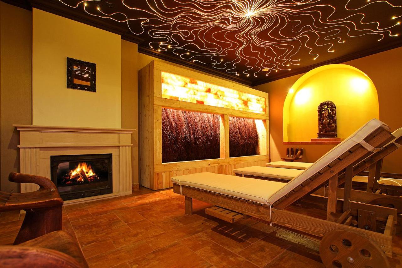 Hotel Senator Konferencje & Spa Starachowice Dış mekan fotoğraf