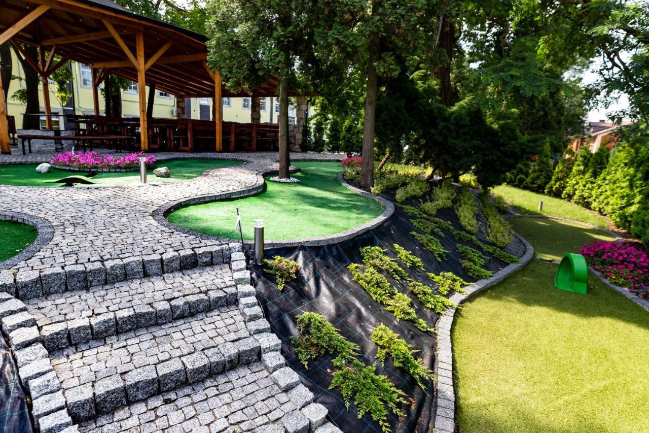 Hotel Senator Konferencje & Spa Starachowice Dış mekan fotoğraf