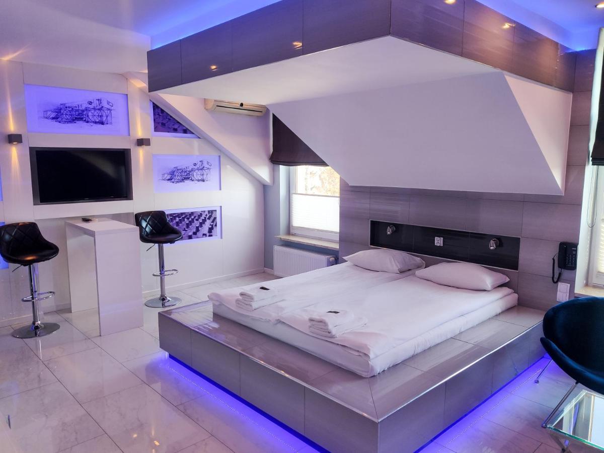 Hotel Senator Konferencje & Spa Starachowice Dış mekan fotoğraf