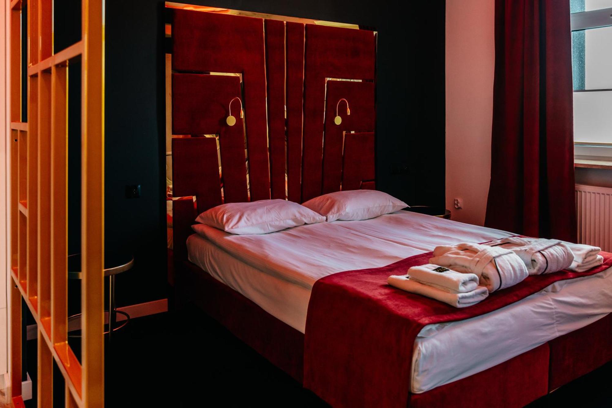 Hotel Senator Konferencje & Spa Starachowice Dış mekan fotoğraf