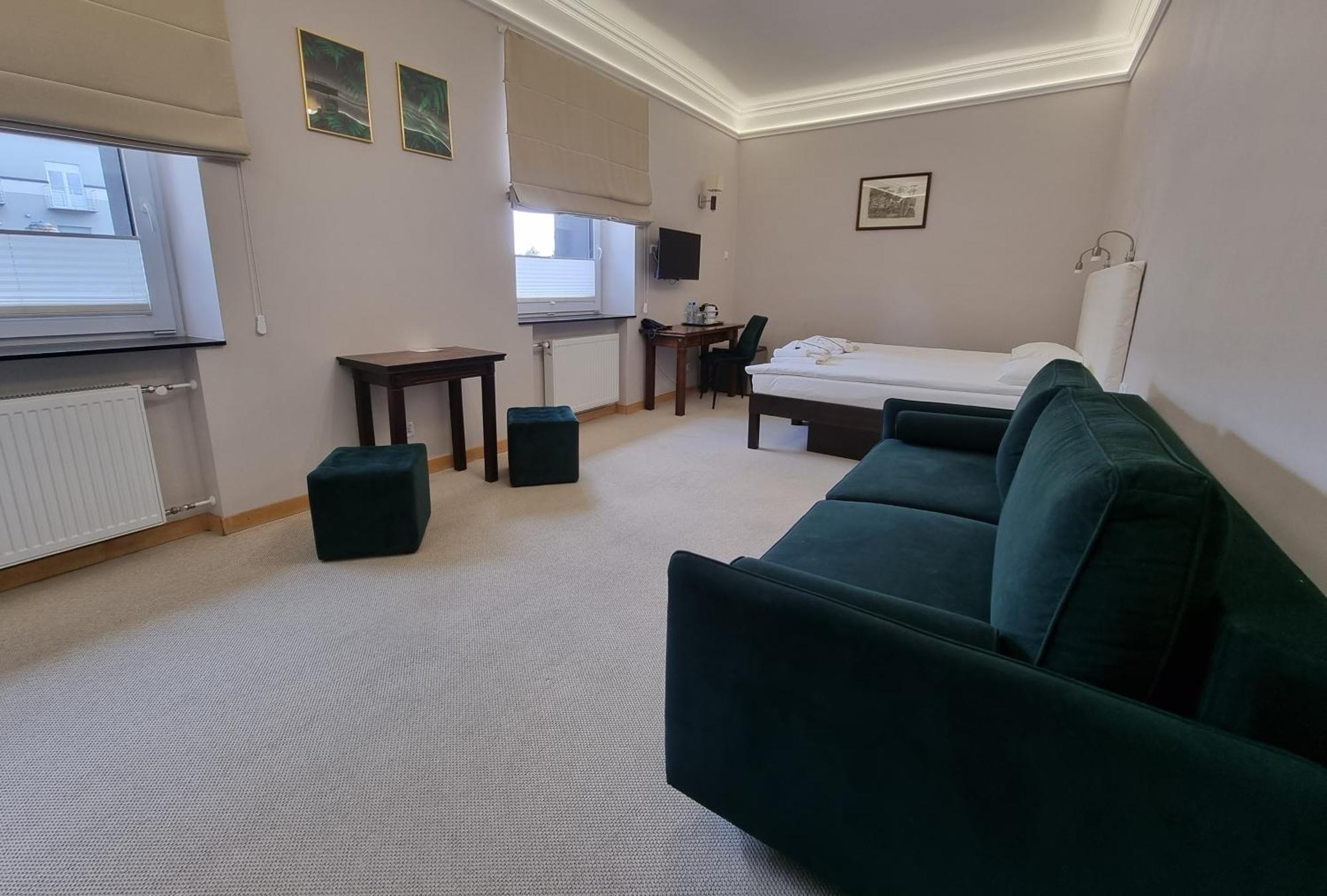 Hotel Senator Konferencje & Spa Starachowice Dış mekan fotoğraf