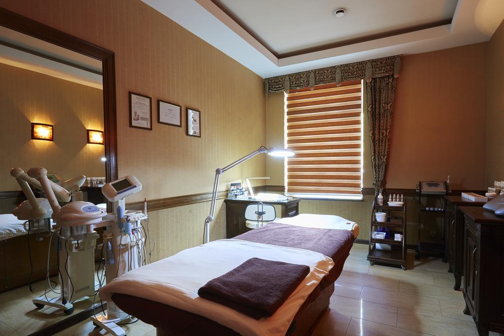 Hotel Senator Konferencje & Spa Starachowice Dış mekan fotoğraf