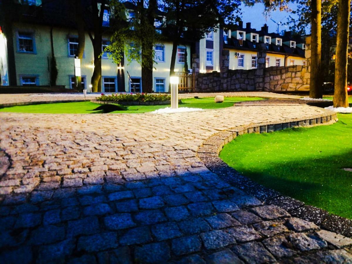 Hotel Senator Konferencje & Spa Starachowice Dış mekan fotoğraf